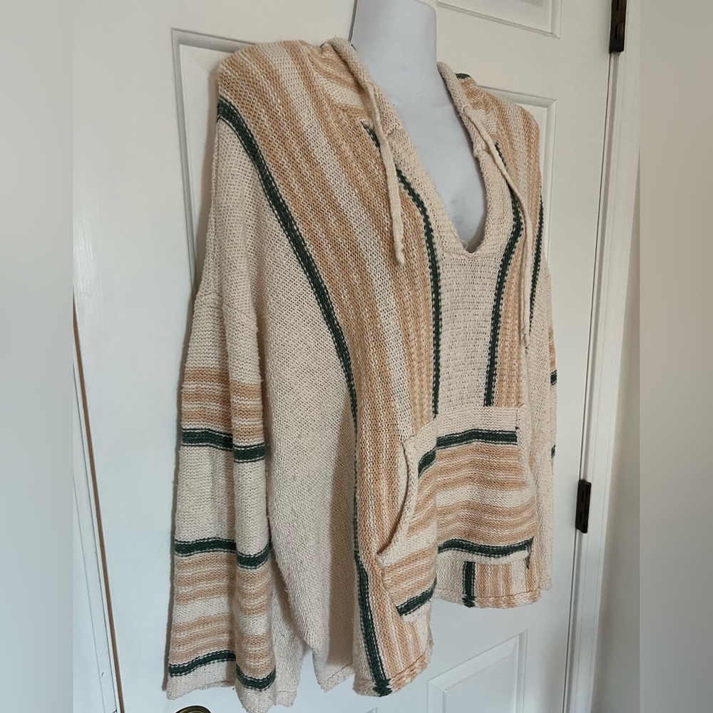 Rip Curl | XL | Over-Sized Striped Baja Poncho Hoodie in Cream and Green